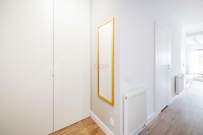 Dom Bielany Wrocławskie, Teatralna