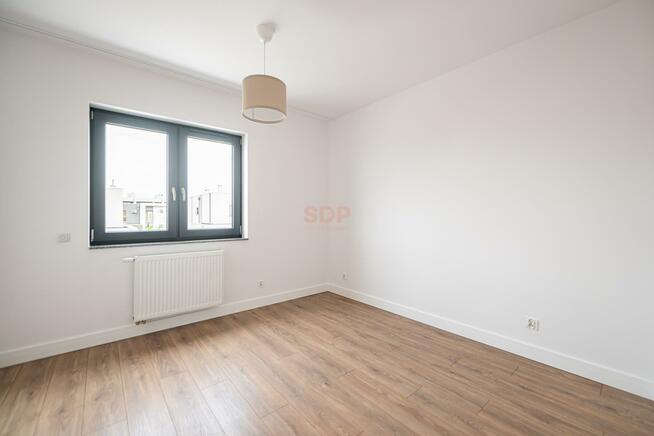 Dom Bielany Wrocławskie, Teatralna