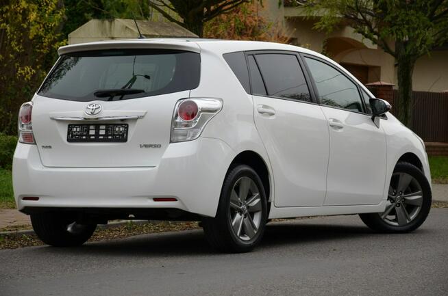 Toyota Verso Opłacona 1.8i 147KM Serwis Bi-xenon Panorama Navi Kamera 7-os