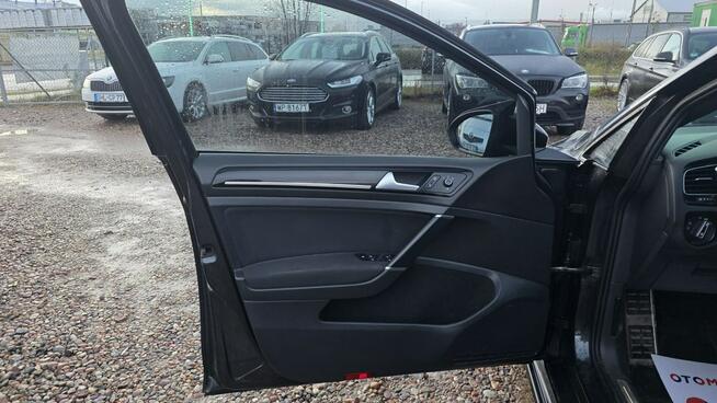 Volkswagen Golf navi GTD SPORT climatronic automat 210 koni