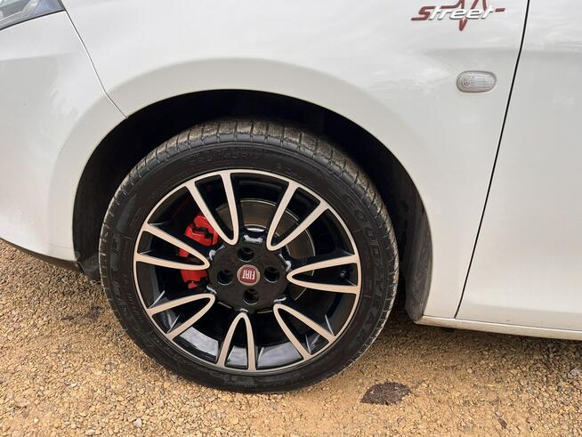 Fiat Bravo 1.6 1wł Oryginal Lakier Skóry Alu Climatronic 6biegów stan BDB Opłacon