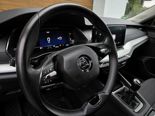 Škoda Octavia serwis ASO, nawigacja