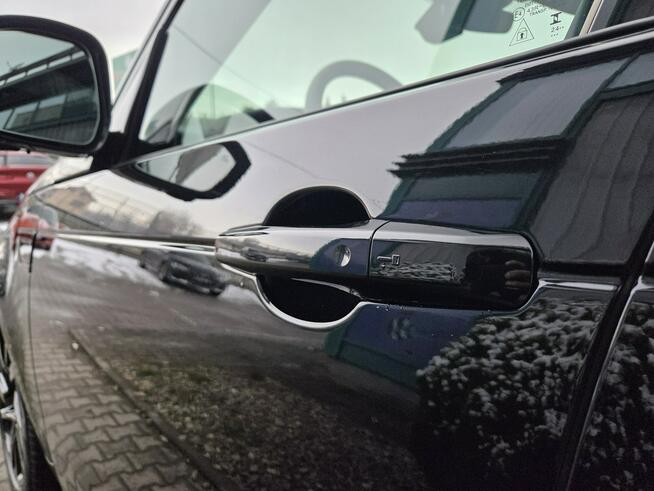 Land Rover Discovery D250 Dynamic SE. Tylko 6 500 km. Gwarancja 5 lat. Faktura VAT23%.