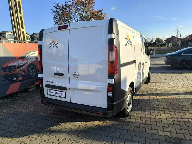 Opel Vivaro 1.6 CDTi 90KM Klimatyzacja Navi Trafic