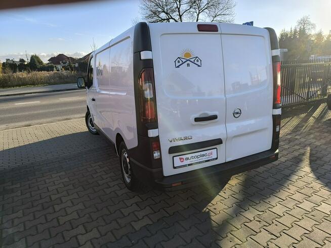 Opel Vivaro 1.6 CDTi 90KM Klimatyzacja Navi Trafic