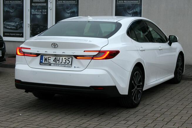 Toyota Camry 2.5 Hybrid 231km E-Ctv Prestige SalonPL FV23%