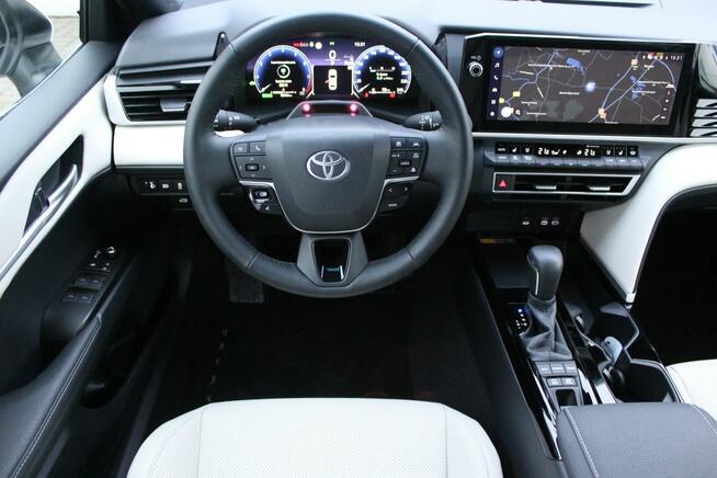 Toyota Camry 2.5 Hybrid 231km E-Ctv Prestige SalonPL FV23%