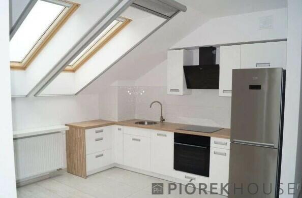 Dwupoziomowe mieszkanie w Markach