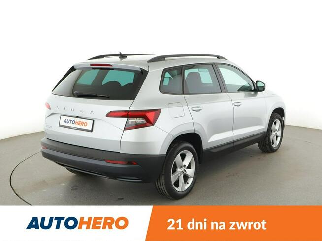Škoda Karoq 1.6 TDI Business Climatronic Tempomat Nawigacja Asystenci Kamera LED