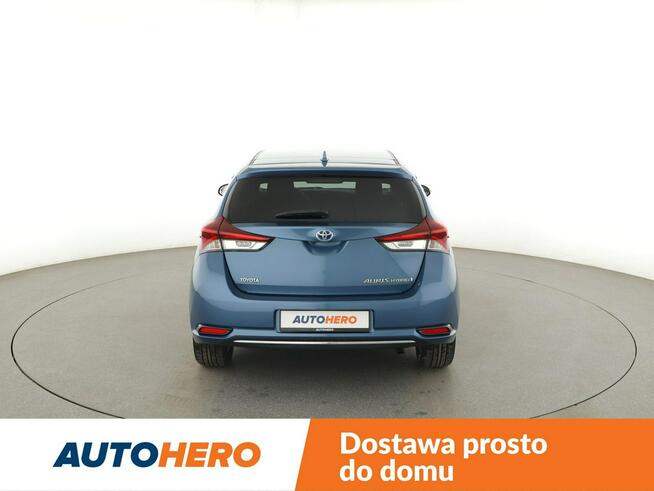 Toyota Auris HEV panorama klima auto navi kamera cofania