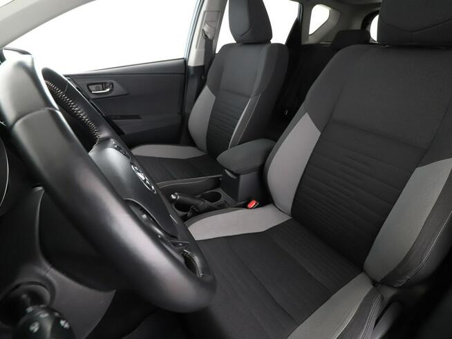 Toyota Auris HEV panorama klima auto navi kamera cofania