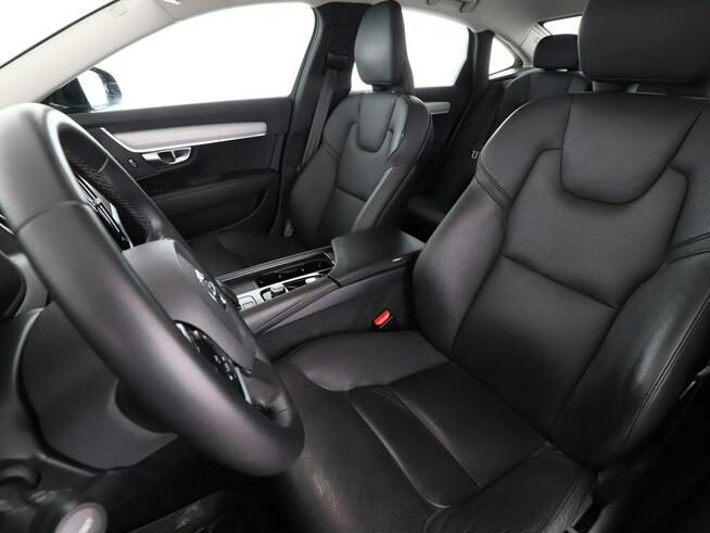 Volvo S90 FV23% B5 mHEV 235KM AWD automat skóra navi kamera ACC