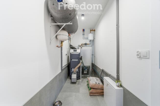 Szeregowy środkowy segment do wprowadzenia