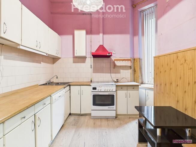 Przestronne 2 pokojowe mieszkanie w Centrum