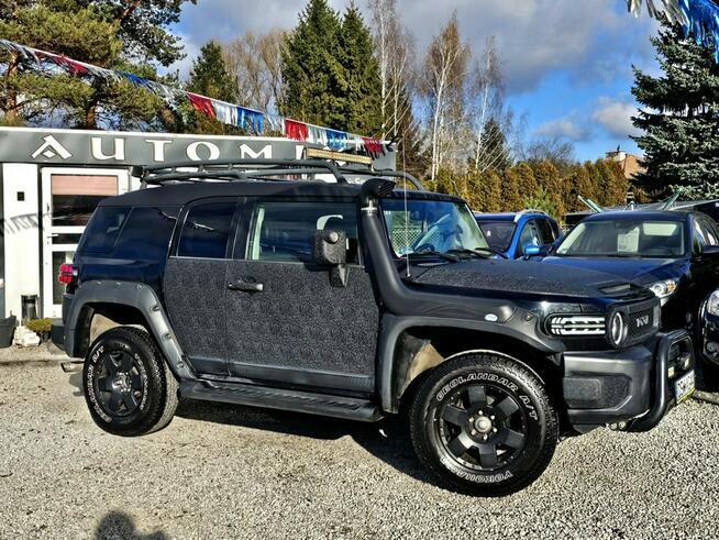 Toyota FJ Cruiser ZAMIANA** Rury ** Progi TRD 4,0 z LPG 242KM ,Zarejestrowana , MANUAL !