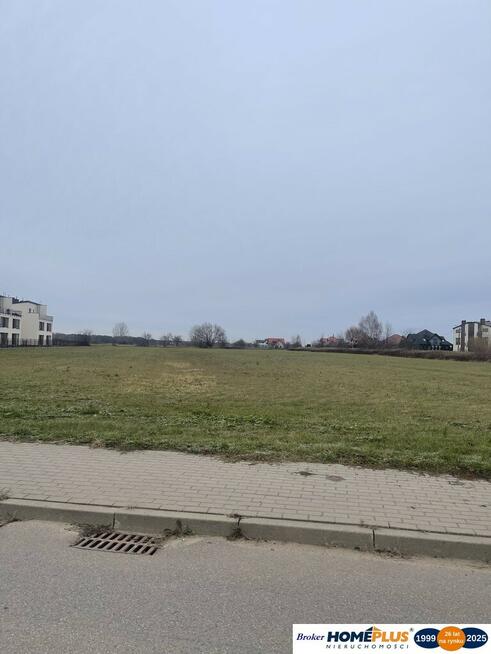 Działka 938 m² w Radzyminie, MPZP, media