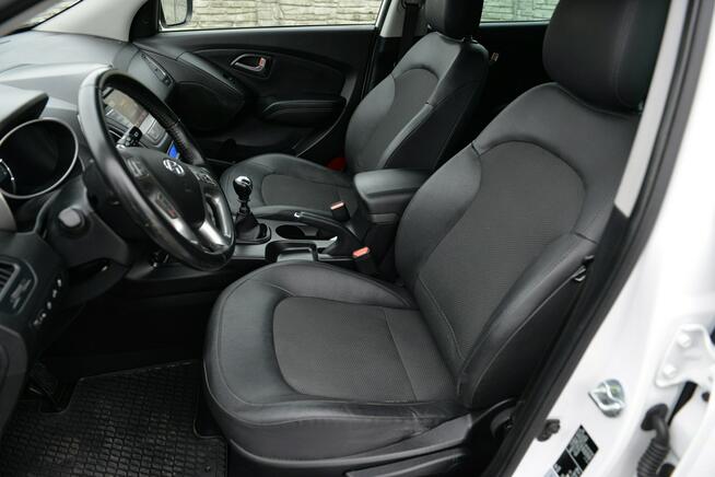 Hyundai ix35 1.6 GDi 135KM Navi Kamera Grzane fotele przód tył Szyberdach