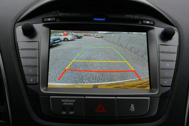 Hyundai ix35 1.6 GDi 135KM Navi Kamera Grzane fotele przód tył Szyberdach