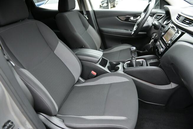 Nissan Qashqai 1.3T 140KM LED Kamera Navi Bluetooth Asystenci Czujniki