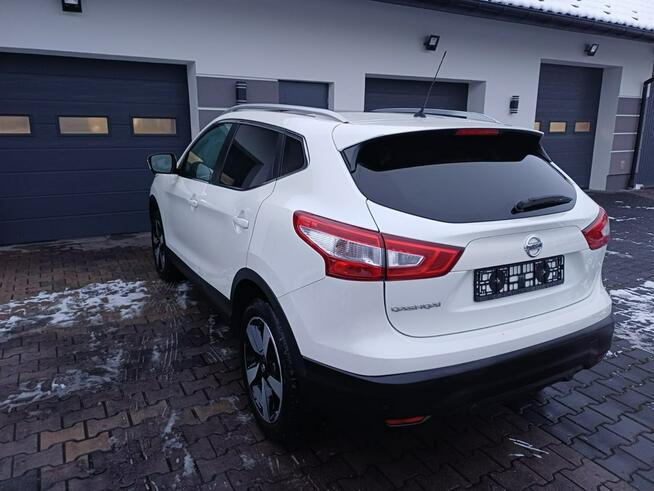 Nissan Qashqai kamera cofania*kamery 360*nawigacja*panorama dach*relingi*opłacony