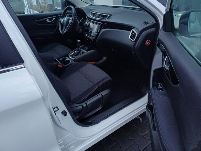Nissan Qashqai kamera cofania*kamery 360*nawigacja*panorama dach*relingi*opłacony
