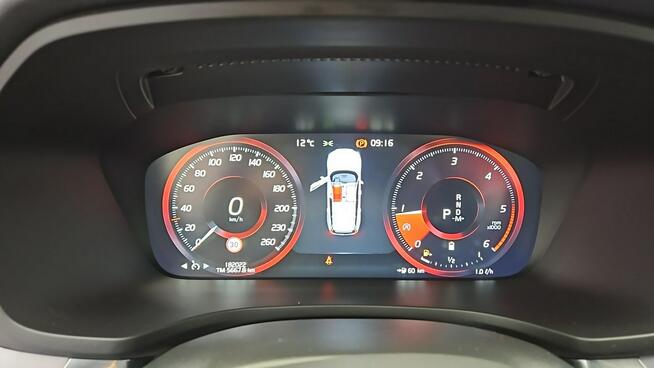 V60 B4 D Momentum ! Z Polskiego Salonu ! Faktura VAT !