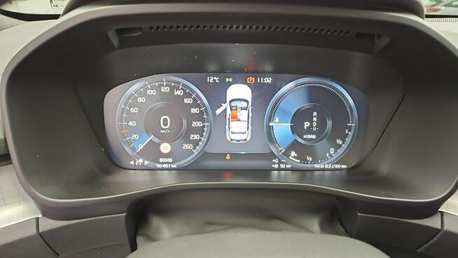 Volvo XC 40 Plug-In Hybrid Plus Dark aut ! Z Polskiego Salonu ! Faktura VAT !