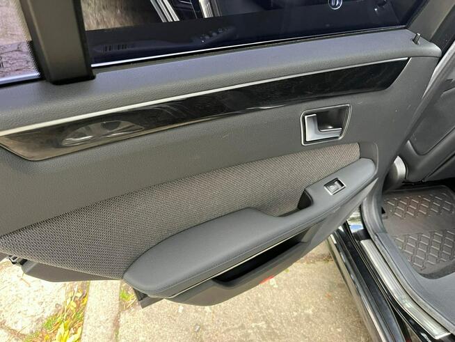 Mercedes-Benz E 212 Avantgarde