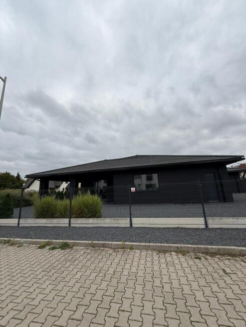 Nowoczesny dom w wysokim standardzie blisko natury