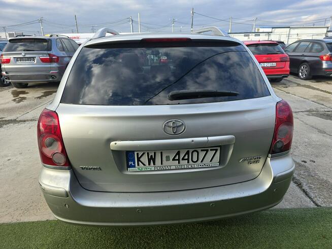 Toyota Avensis D4D 2.0 126KM,skóry,navi,tempomat,xenon