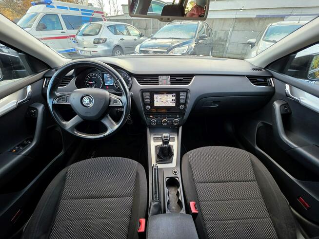 Škoda Octavia Perfekcyjny Stan. Super Wyposażenie. GWARANCJA. Navi. Climatronic.