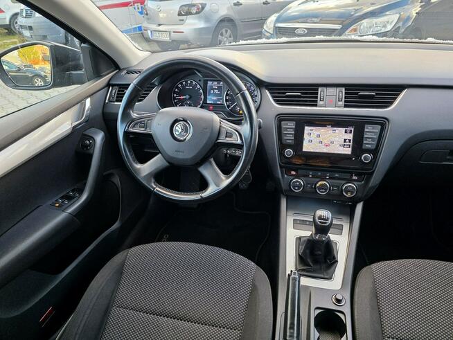 Škoda Octavia Perfekcyjny Stan. Super Wyposażenie. GWARANCJA. Navi. Climatronic.