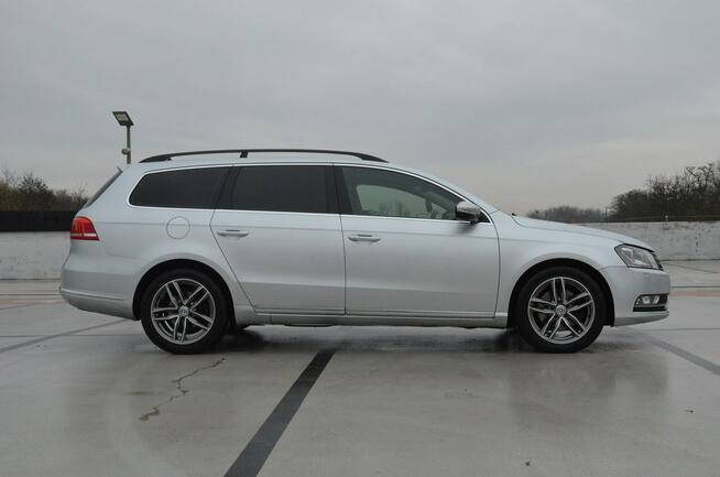 Volkswagen Passat 2.0 TDI 140 KM LEDy/ Navi/ Parktronic/ Grzania/ Alu