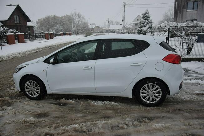 Kia Cee'd 1.4B 2015r/ Kamera/ 2 Kpl Kół/ Grzane Fotele i Kierownica/ Sprowadzony