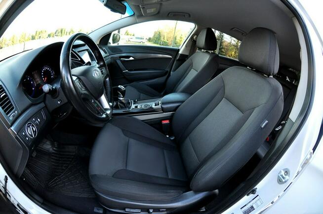 Hyundai i40 LiFT 1,7 CRDi 141Km Bi Xenon Ledy Grzana Kiera Fotele Navi Kamera Full