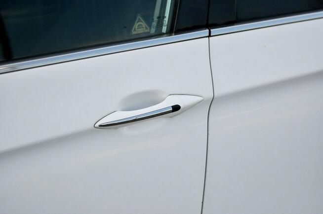 Hyundai i40 LiFT 1,7 CRDi 141Km Bi Xenon Ledy Grzana Kiera Fotele Navi Kamera Full