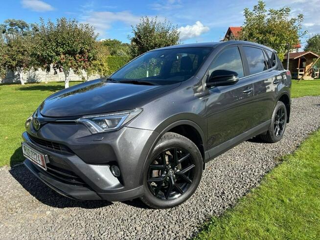 Toyota RAV-4 152KM • 4x4 • Kamera cofania • 2018 • Bogate wyposażenie •