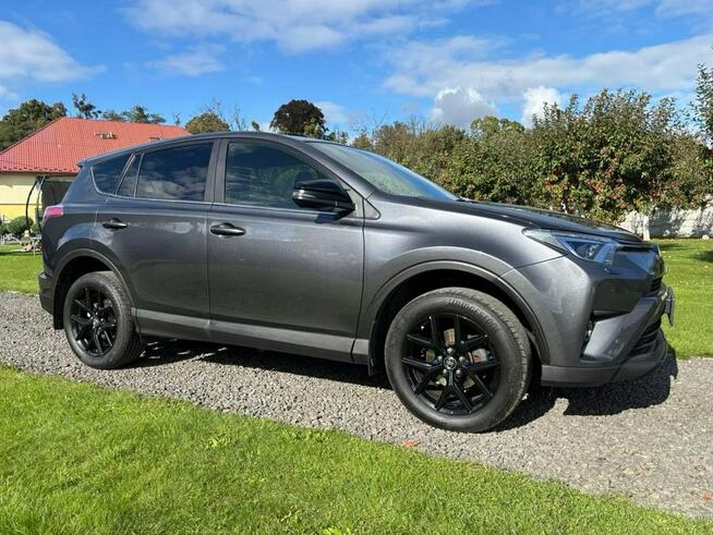 Toyota RAV-4 152KM • 4x4 • Kamera cofania • 2018 • Bogate wyposażenie •