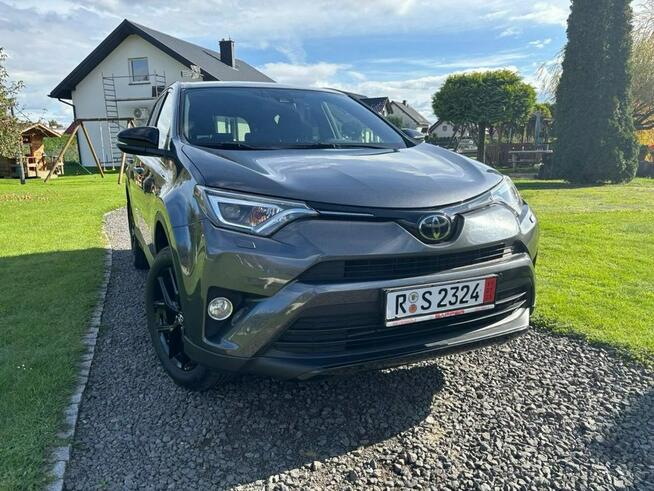 Toyota RAV-4 152KM • 4x4 • Kamera cofania • 2018 • Bogate wyposażenie •
