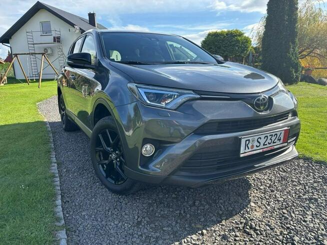 Toyota RAV-4 152KM • 4x4 • Kamera cofania • 2018 • Bogate wyposażenie •