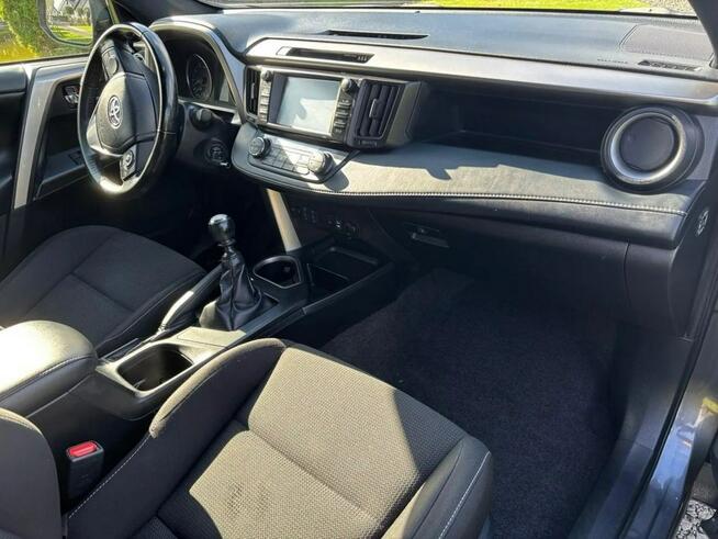 Toyota RAV-4 152KM • 4x4 • Kamera cofania • 2018 • Bogate wyposażenie •