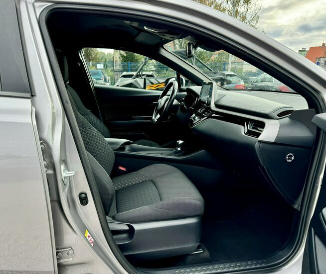 Toyota C-HR Lift,Hybryda,Zadbana,Gwarancja
