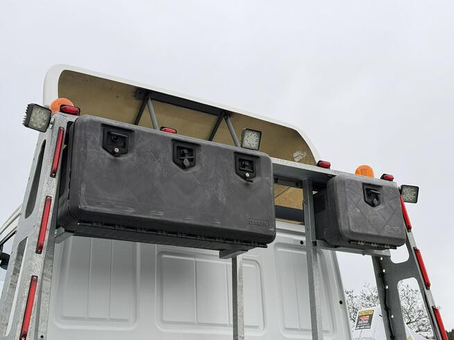 Iveco EUROCARGO 120E25 E6 Laweta Zagłebiana Platforma Pomoc Drogowa Skrzynia Ładowność: 5.980kg Wyci