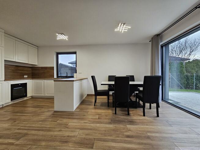 Dom Ślęza gm. Kobierzyce, Parkowa