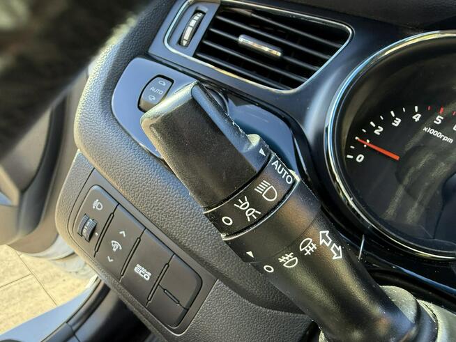 Kia Cee'd Zadbana bezwypadkowa - przepiękny perłowy kolor !