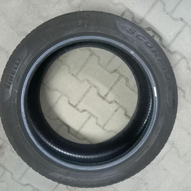 ️ Sprzedam Komplet Opon Zimowych Pirelli do Mercedesa GLE