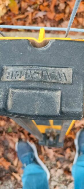 Narzędzia nowe i używane.