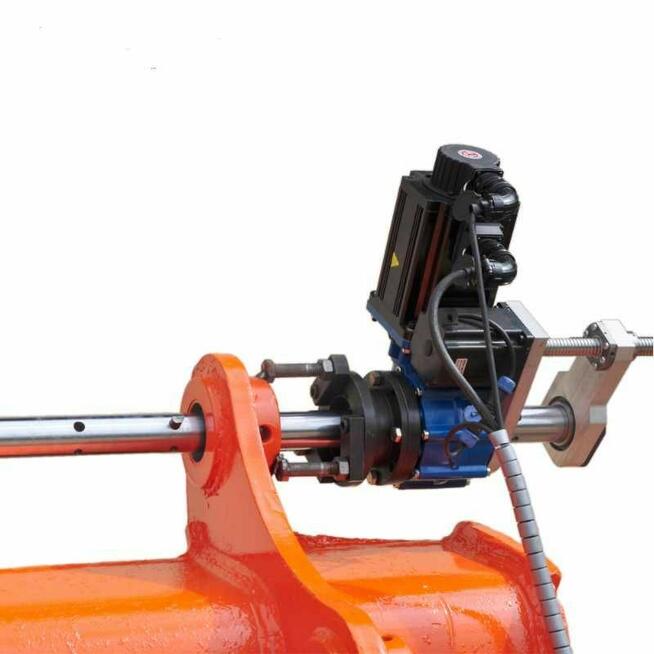 Wytaczanie otworów. Dorabianie sworzni i tulejek.