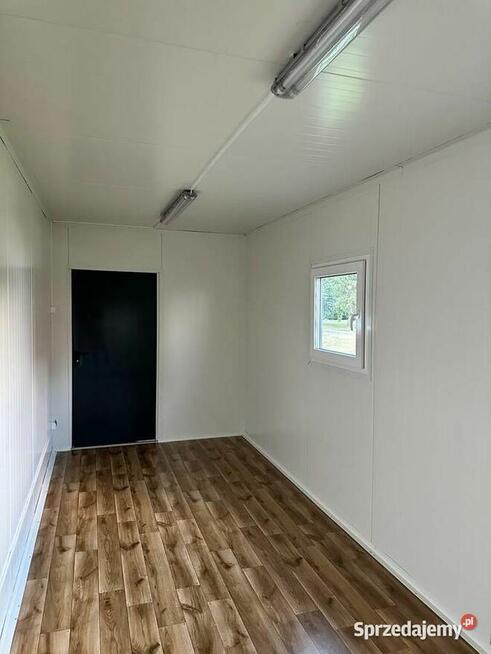 Kontener socjalny, kontener biurowy.