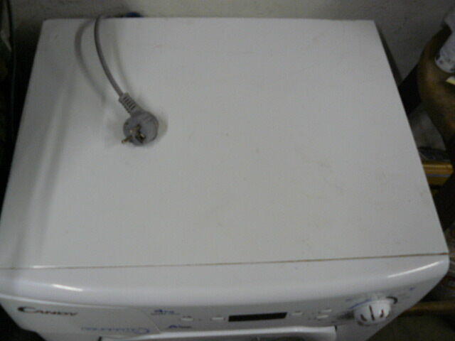 Mala pralka Candy Aquamatic 4kg,1000 obr.